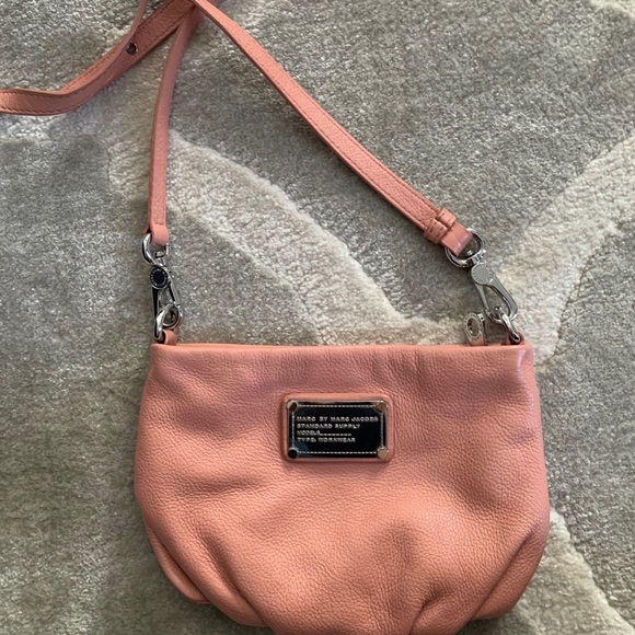 Marc By Marc Jacobs Handbags - Marc by Marc Jacobs pink crossbody bag
